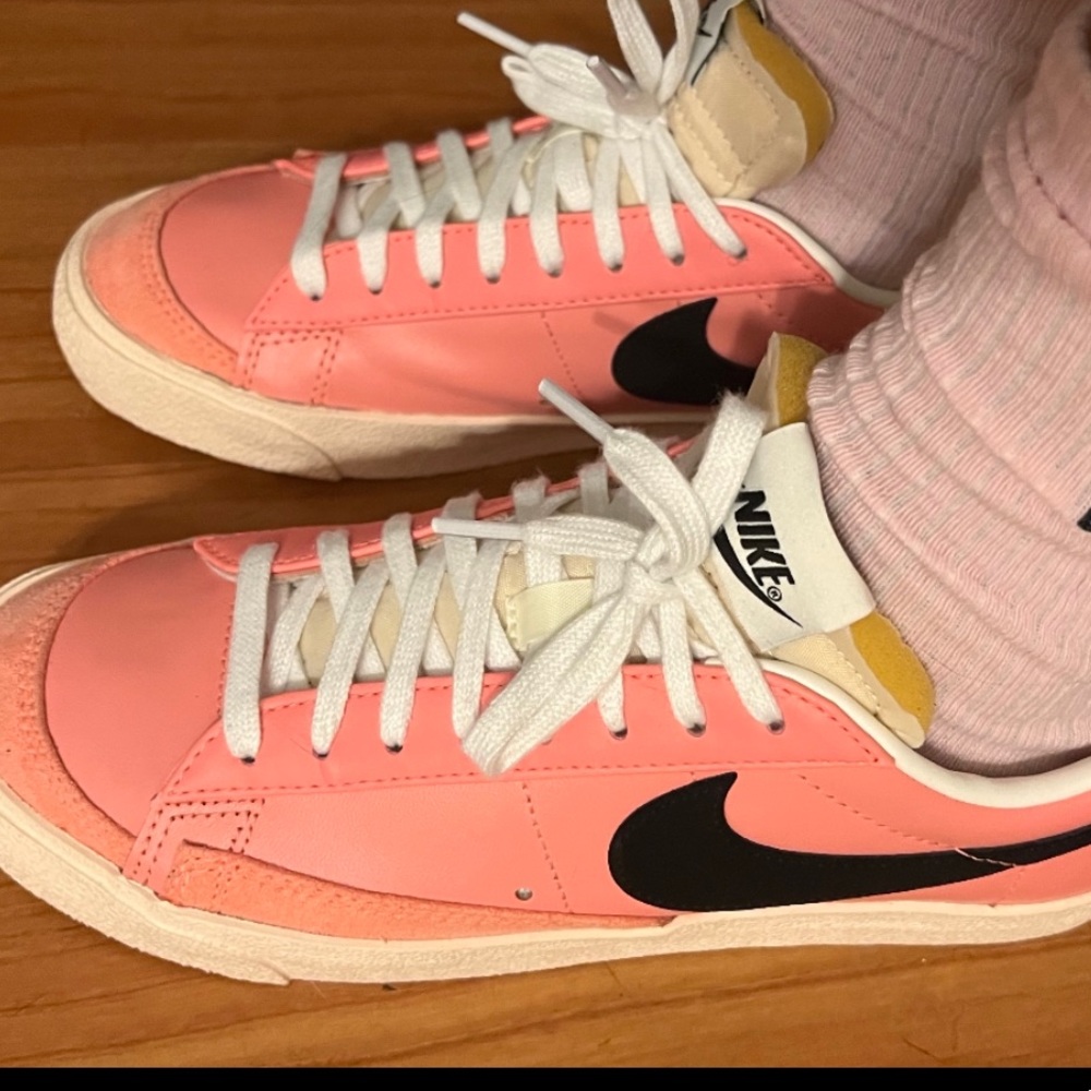 NIKE BLAZER MID '77 SE WOMEN SOLD OUT PINK 8 - Picture 6 of 6